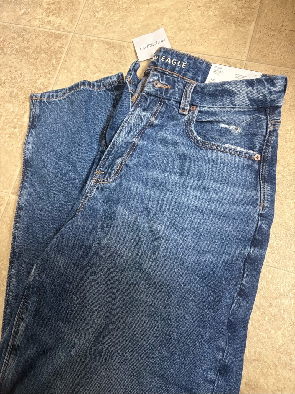 American Eagle Outfitters Men’s Medium Blue Relaxed Fit Jeans